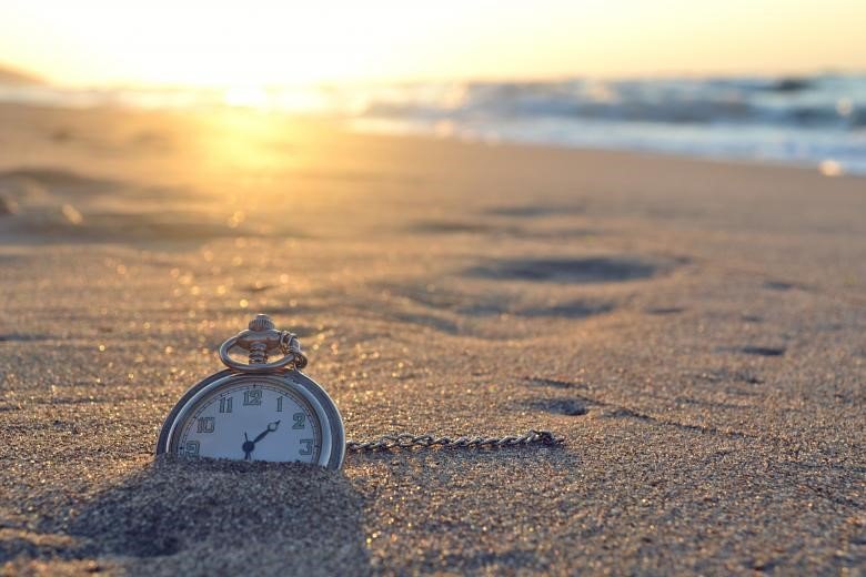 le temps semble figé, tout se répète...